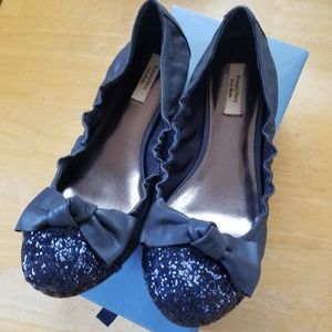 Vera Wang ballet flats